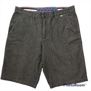Modern‎ Amusement Shorts Size 33